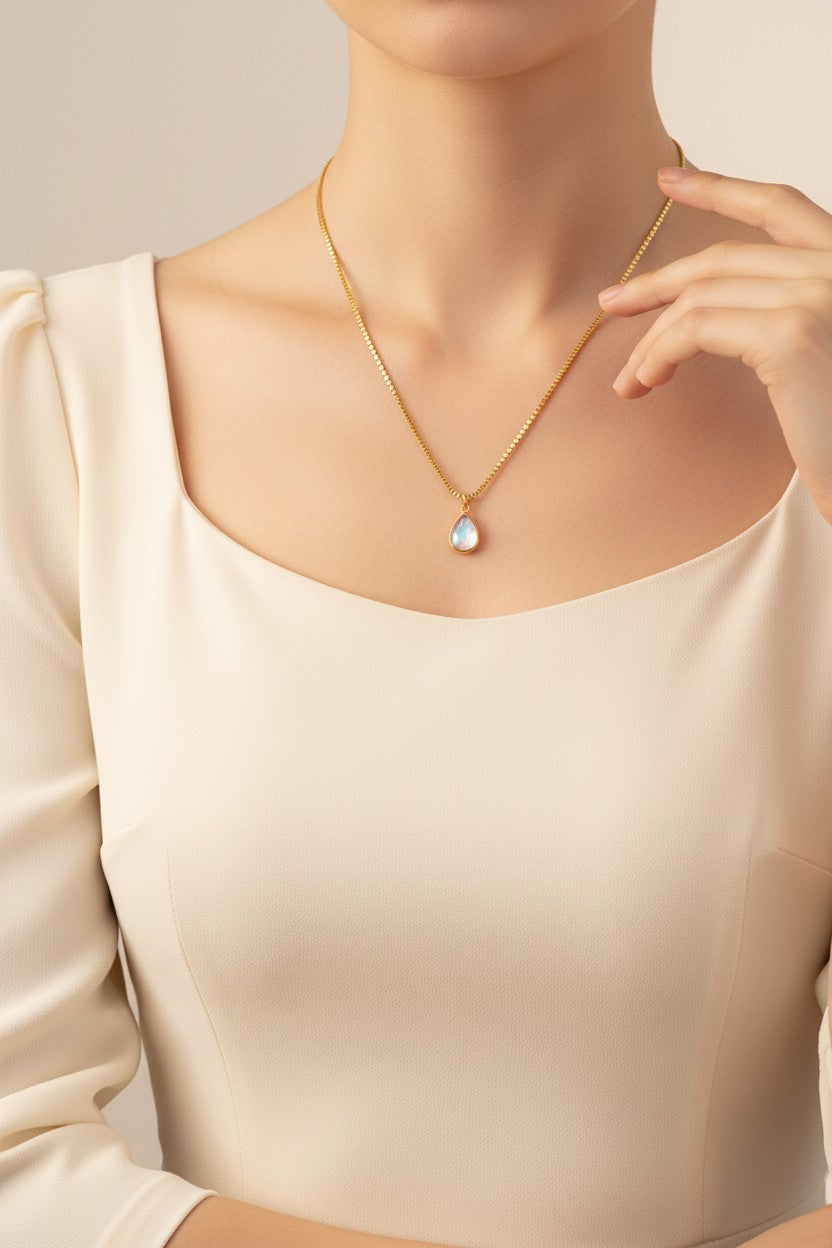 Minimalist Gold Iridescent Teardrop Moonstone Pendant Necklace
