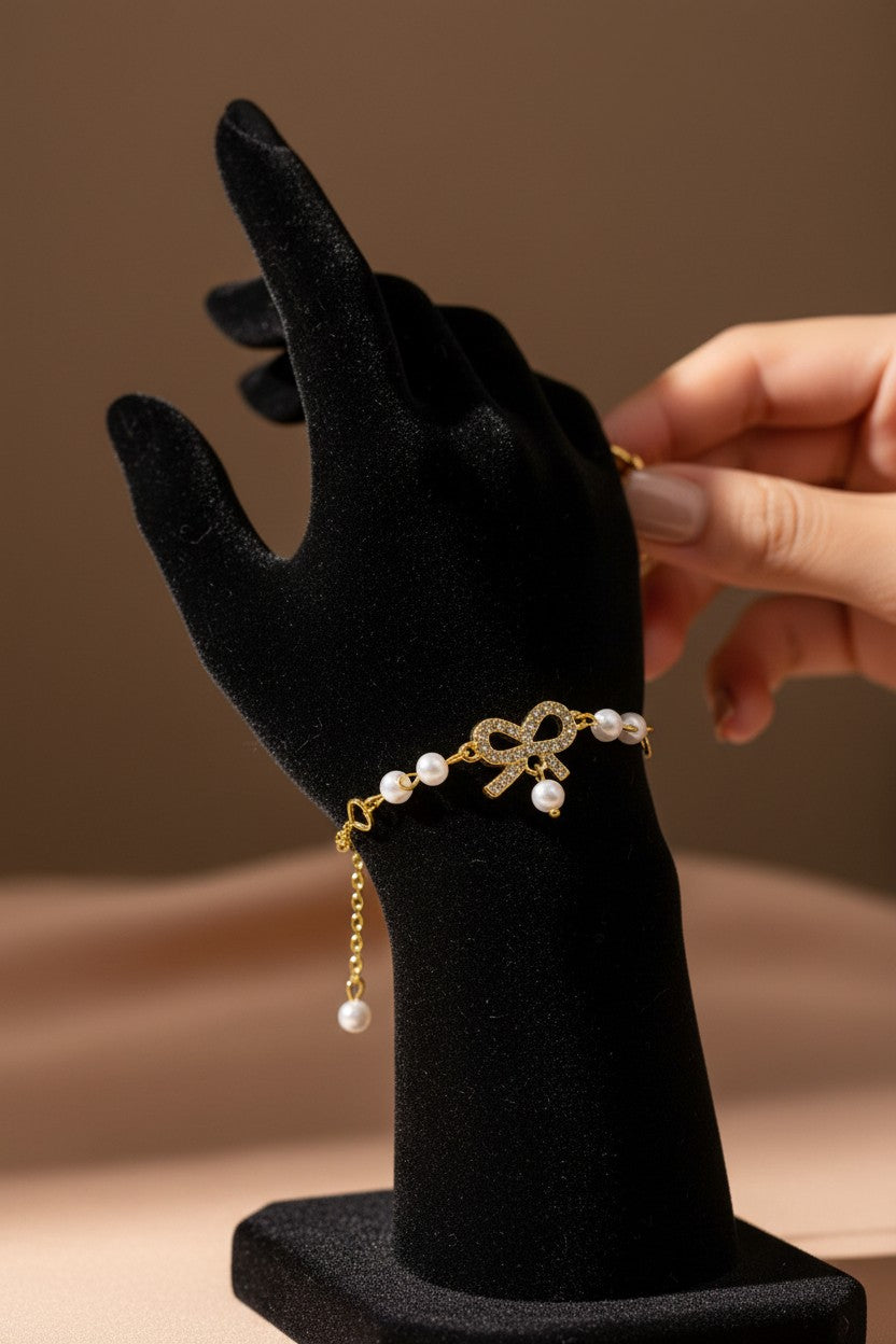 Romantic Gold Crystal Bow and Pearl Charm Bracelet
